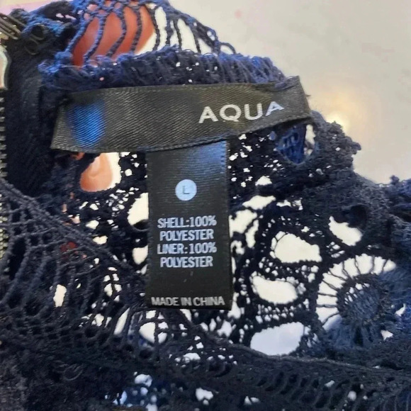 AQUA Ruffled Lace Dress - 100% Exclusive for Bloomingdale’s. Size Large - Picture 6 of 10